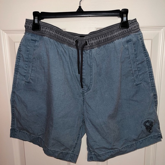 Quicksilver volleys! Size M! - Picture 3 of 4